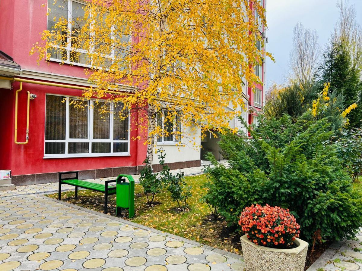 Cozy Apartment In Chisináu Exterior foto